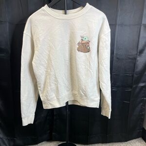 Star Wars Cream Crewneck Sweater (M) with matching Slippers (7/8)
